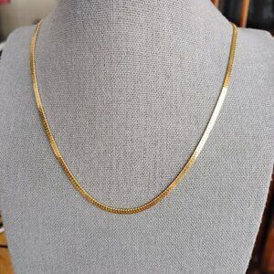Vintage 16 inch Monet chain necklace